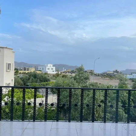 Rose Guesthouse Al 'Aqar Exterior photo