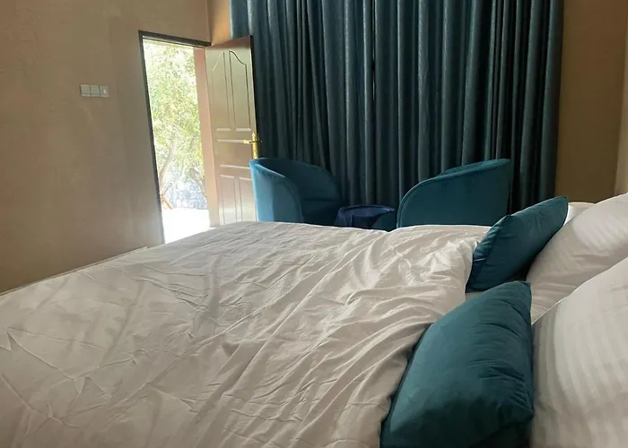 Rose Guesthouse
